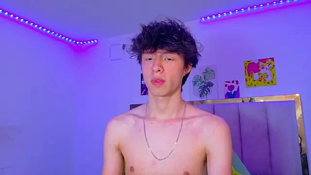 Juanmres online show from July 2026 04:40:01 PM