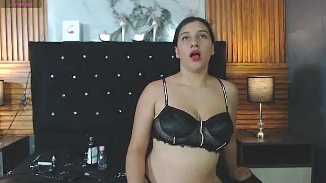 Snapshot of _nicolesweet chatting on September 2025 07:57:02 PM nicolesweet online show from September 2025 07:57:02 PM