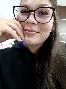 Vale Saenzz online show from March 2025 05:54:01 PM