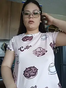 Vale Saenzz online show from July 2026 04:54:01 PM
