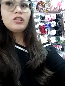 Vale Saenzz online show from March 2026 04:30:02 PM