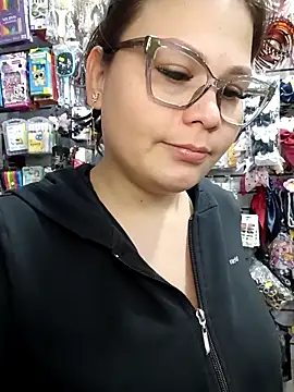 Vale Saenzz online show from March 2026 11:31:02 PM