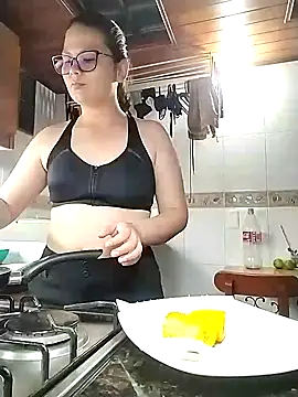 Vale Saenzz online show from February 2025 01:14:01 AM