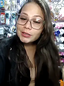 Vale Saenzz online show from April 2026 12:13:02 AM