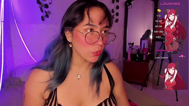 Snapshot of Ludovica6669 chatting on February 2025 09:26:02 PM Ludovica6669 online show from February 2025 09:26:02 PM