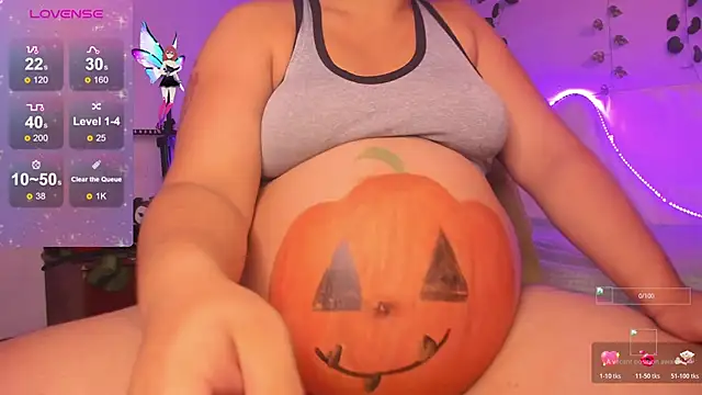 Snapshot of Ludovica6669 chatting on October 2025 11:11:01 PM Ludovica6669 online show from October 2025 11:11:01 PM