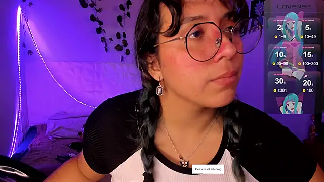 Snapshot of Ludovica6669 chatting on March 2025 01:24:01 AM Ludovica6669 online show from March 2025 01:24:01 AM