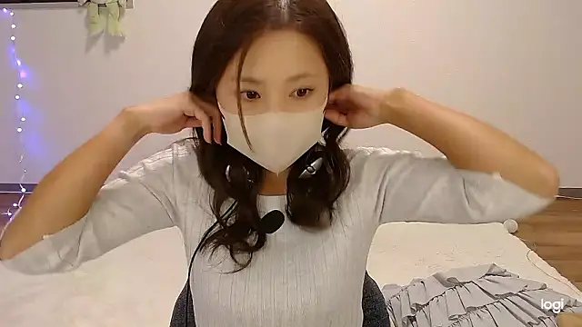 hinano JP online show from November 2025 01:31:01 AM