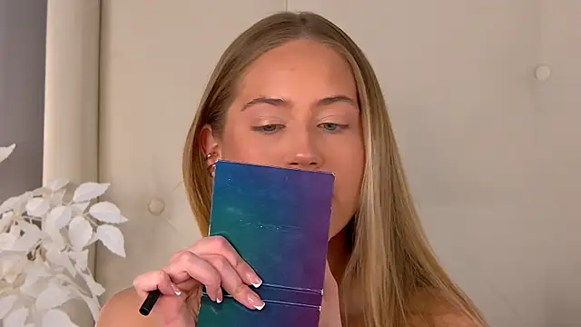 ur wet dreams online show from February 2026 04:23:01 AM