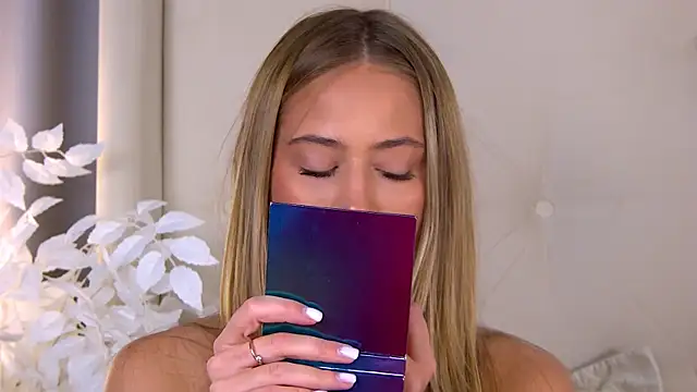 ur wet dreams online show from October 2025 12:48:02 PM