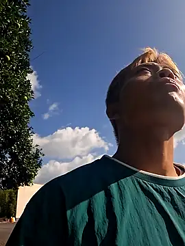 Doh728 online show from November 2025 01:23:01 AM