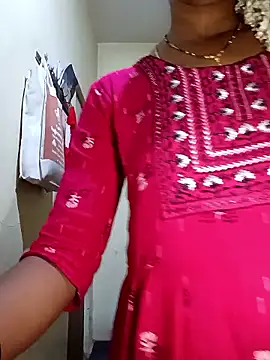 Snapshot of TeluguammayiMahi chatting on October 2025 05:05:02 AM TeluguammayiMahi online show from October 2025 05:05:02 AM