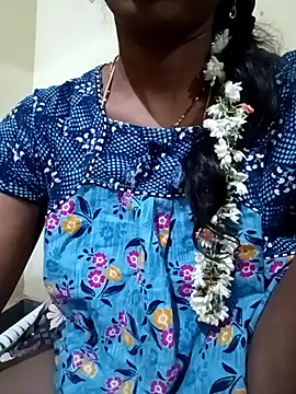 Snapshot of TeluguammayiMahi chatting on October 2025 08:43:01 PM TeluguammayiMahi online show from October 2025 08:43:01 PM