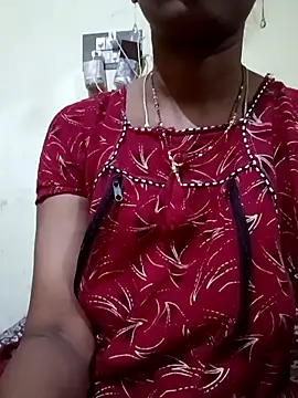 Snapshot of TeluguammayiMahi chatting on September 2025 01:40:02 PM TeluguammayiMahi online show from September 2025 01:40:02 PM