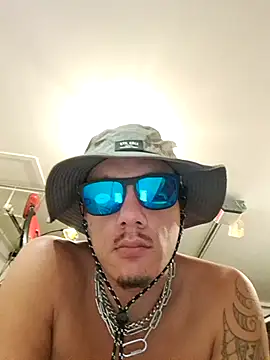 TAIZWRLD online show from November 2025 02:54:02 PM