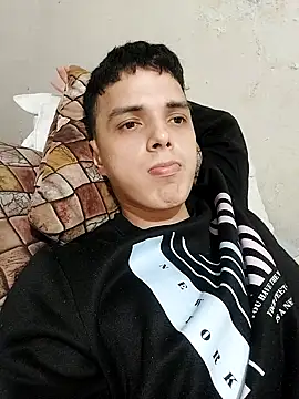 xxaviermendez online show from October 2025 06:30:01 PM