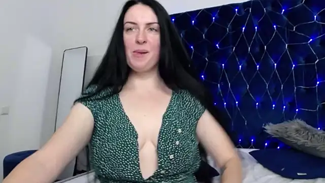 JacquelineElle online show from February 2025 09:21:02 PM