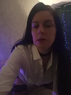 JacquelineElle online show from October 2025 05:10:01 PM