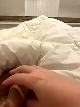 Snapshot of Ariba270 chatting on January 2026 10:49:02 PM Ariba270 online show from January 2026 10:49:02 PM