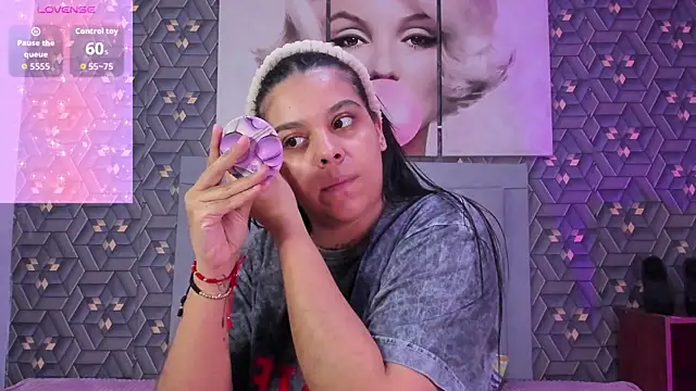 Emily rivera78 online show from April 2026 02:57:02 AM