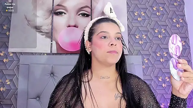 Snapshot of Emily_rivera78 chatting on November 2025 03:18:02 AM Emily rivera78 online show from November 2025 03:18:02 AM