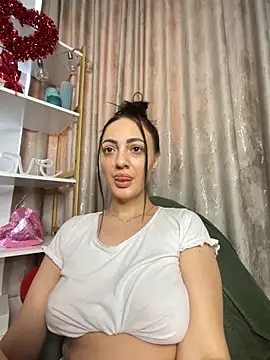 RaisaSalvi online show from February 2026 08:47:02 AM