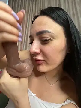 RaisaSalvi online show from February 2026 08:13:02 AM