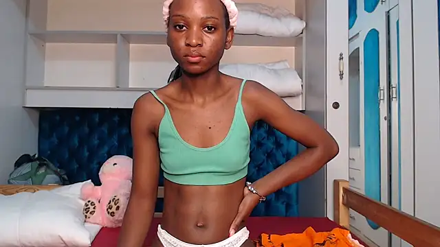 YoungDiva69 online show from February 2026 08:42:01 AM