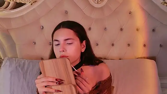 Snapshot of GIGI_DAV chatting on November 2025 09:09:02 PM GIGI DAV online show from November 2025 09:09:02 PM