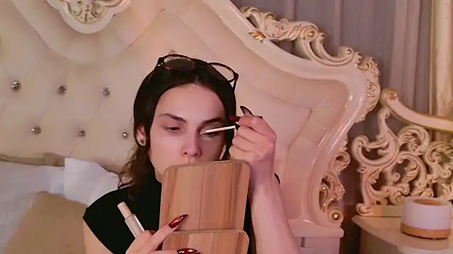 Snapshot of GIGI_DAV chatting on October 2025 09:01:01 PM GIGI DAV online show from October 2025 09:01:01 PM