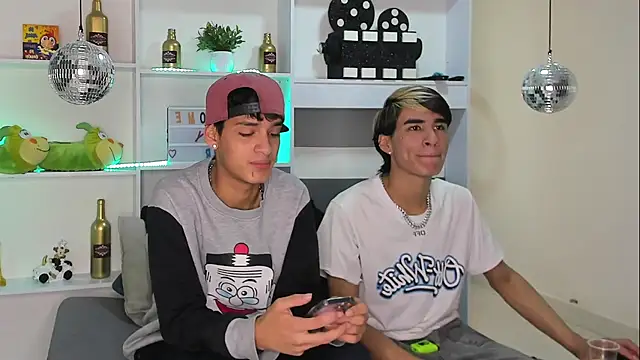 Snapshot of stiven_santana chatting on January 2025 02:19:02 AM stiven santana online show from January 2025 02:19:02 AM