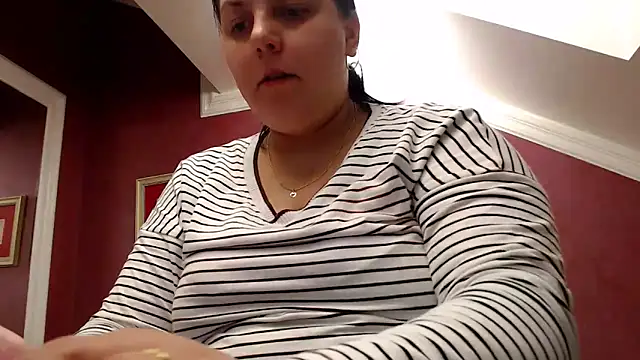 Wetandnaughtyxx online show from April 2026 07:15:01 AM