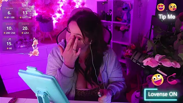 Jinyxx3 online show from December 2025 04:33:02 AM