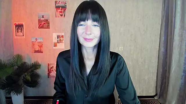 MonicaCheerful online show from October 2025 12:28:02 PM