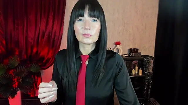 MonicaCheerful online show from October 2025 12:42:01 PM