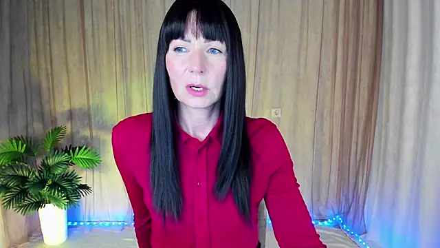 MonicaCheerful online show from November 2025 01:03:02 PM