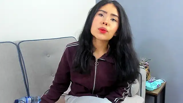 Snapshot of Alice_evans_lov chatting on January 2026 01:15:01 PM Alice evans lov online show from January 2026 01:15:01 PM