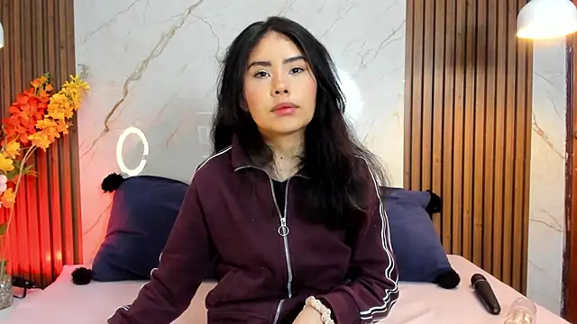 Snapshot of Alice_evans_lov chatting on January 2026 01:51:01 PM Alice evans lov online show from January 2026 01:51:01 PM