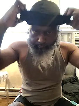 Snapshot of shavez5888 chatting on March 2025 10:54:01 PM shavez5888 online show from March 2025 10:54:01 PM