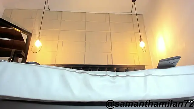 SamanthaMilann online show from April 2026 10:22:02 AM