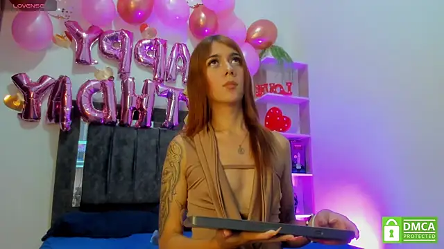 Nicol TransGirl online show from May 2026 04:50:01 AM