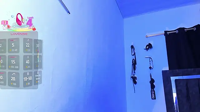 Nicol TransGirl online show from November 2025 03:38:02 AM