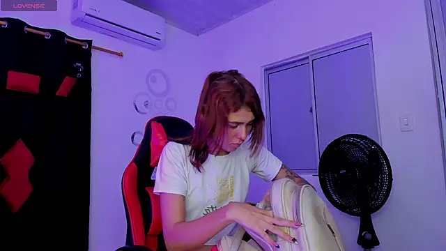 Nicol TransGirl online show from October 2025 03:41:01 AM