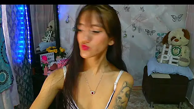 Lya1 ch online show from February 2025 10:04:02 PM