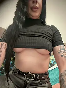 Robexxmia online show from May 2026 08:56:01 PM