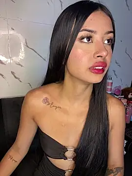 Snapshot of Miss_karol chatting on February 2025 05:59:01 PM Miss karol online show from February 2025 05:59:01 PM