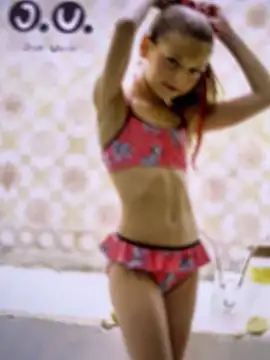 Miss karol online show from April 2026 11:18:02 PM