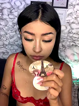 Snapshot of Miss_karol chatting on November 2025 06:30:02 PM Miss karol online show from November 2025 06:30:02 PM