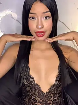 Snapshot of Miss_karol chatting on February 2025 08:35:02 PM Miss karol online show from February 2025 08:35:02 PM