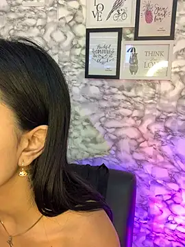 Miss karol online show from February 2026 04:25:01 PM